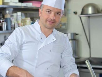 Foodservice Ops Should Bank on Social Media